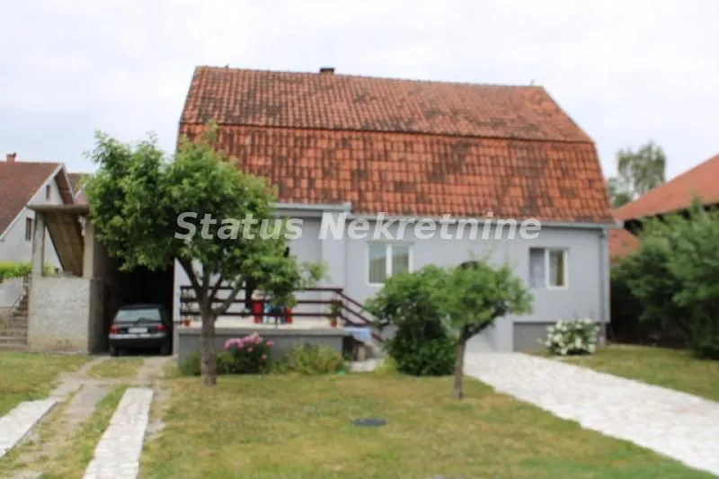 Prodaja, kuća, 242m², Novo naselje, Novi Sad