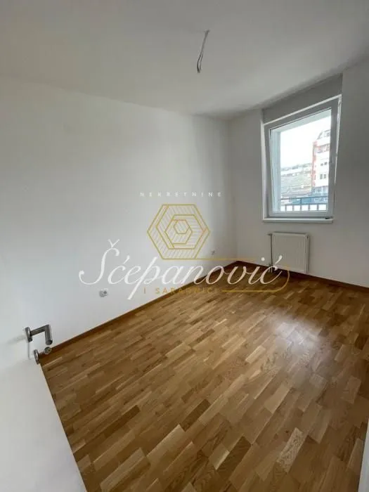 Prodaja, stan, 40m², Petrovaradin, Novi Sad