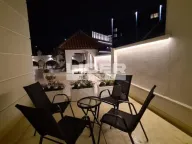 Izdavanje, trosoban stan, 85m², Senjak, Beograd - image 9