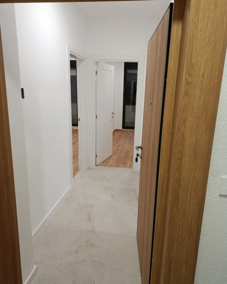 Rent, one bedroom apartment, 40m², Tološka šuma, Podgorica