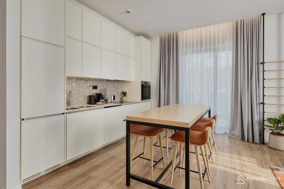 Sale, two bedroom apartment, 115m², Porto Montenegro, Tivat