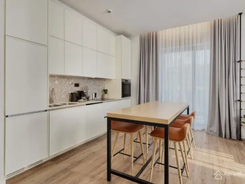 Prodaja, dvosoban stan, 115m², Porto Montenegro, Tivat - image 14