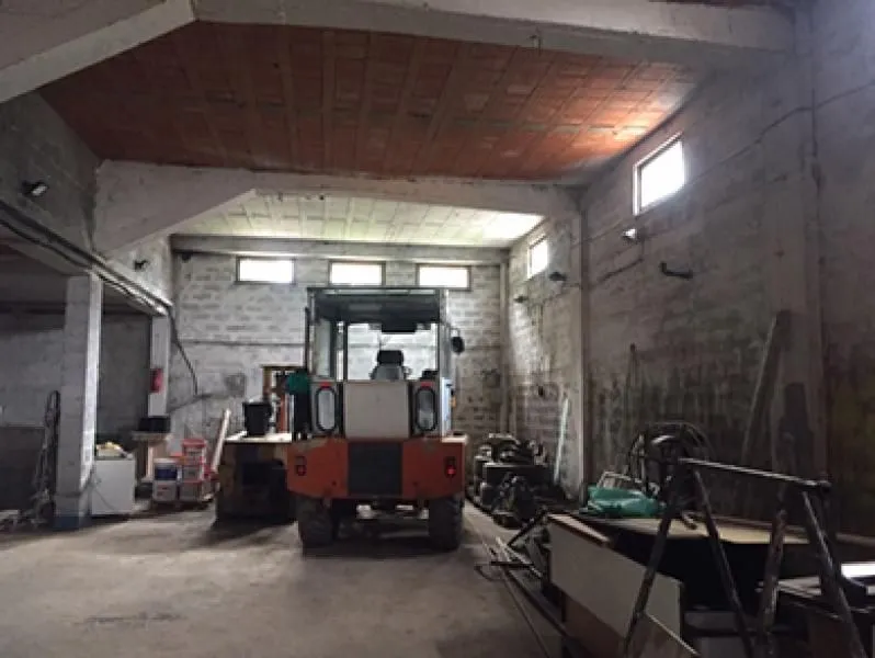 Rent, office space, 200m², Batajnica, Beograd