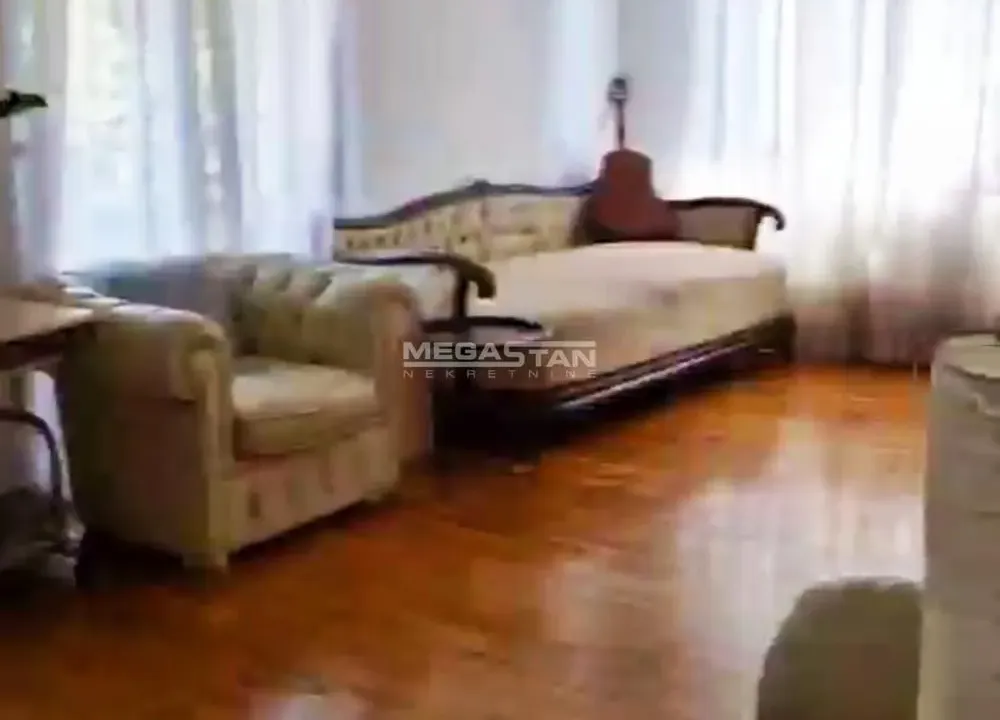 Rent, three bedroom apartment, 83m², Južni Bulevar, Vračar Sve Podlokacije