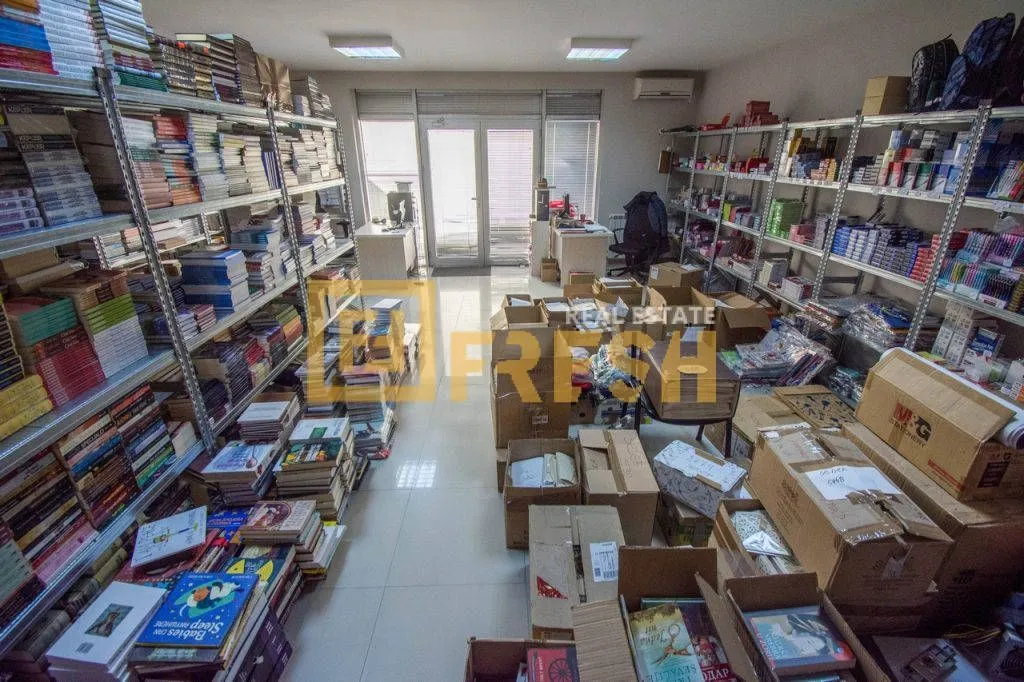 Sale, office space, 280m², Gorica C, Podgorica