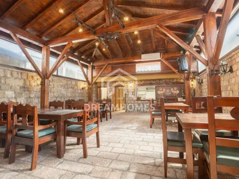 Rent, hospitality venue, 180m², Centar, Podgorica - image 4