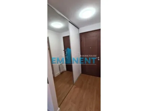 Rent, one bedroom apartment, 32m², Sarajevska, Beograd - image 10