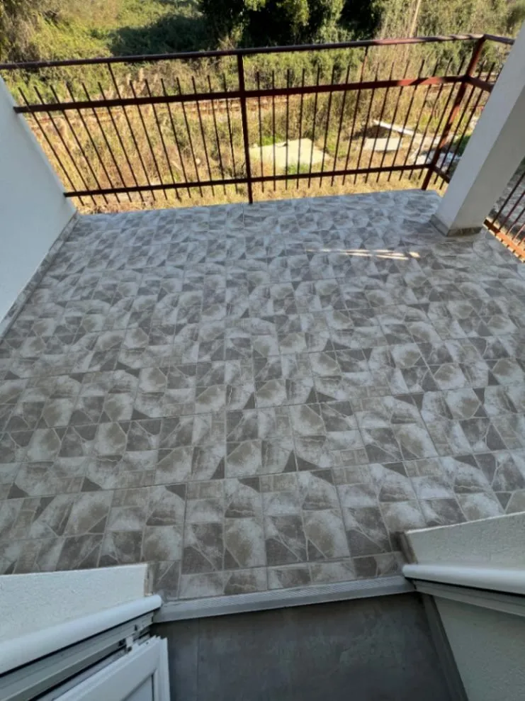 Prodaja, dvosoban stan, 66m², Makedonsko naselje, Bar