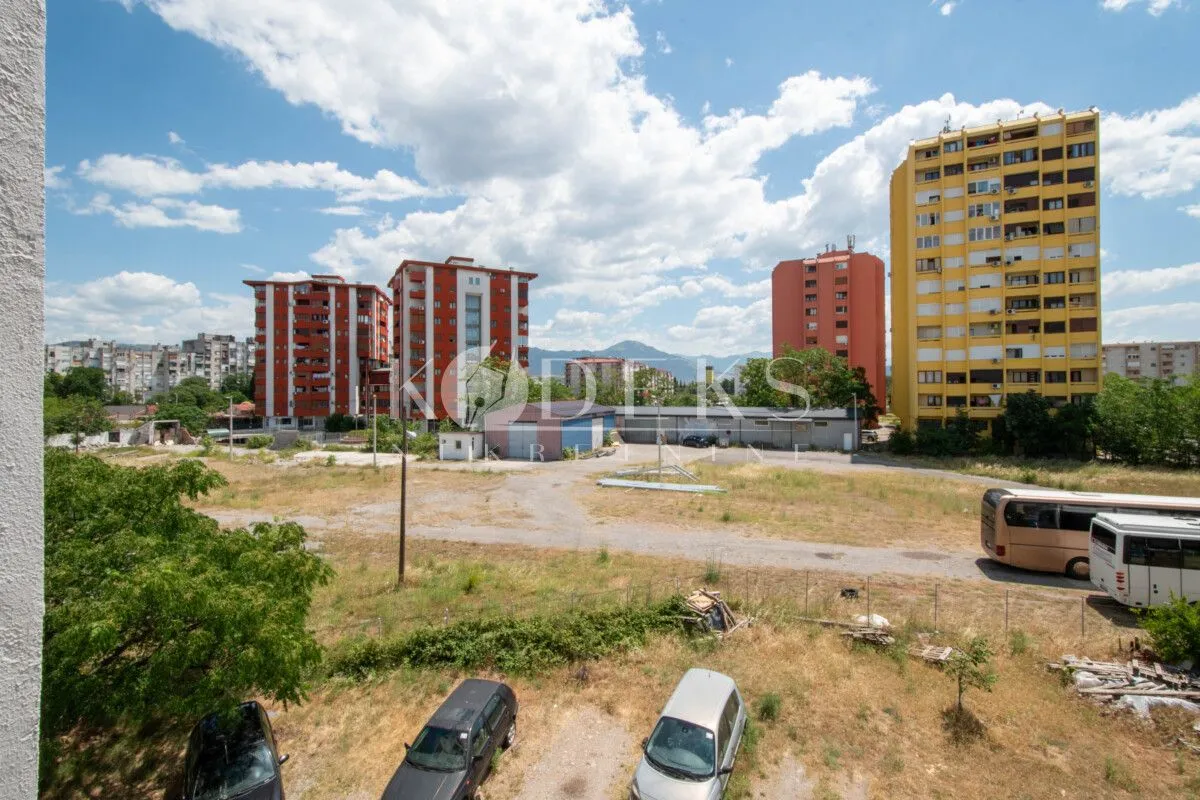 Rent, two bedroom apartment, 62m², Pobrežje, Podgorica
