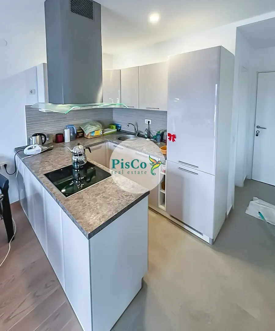 Prodaja, dvosoban stan, 117m², Tivat, Crna Gora