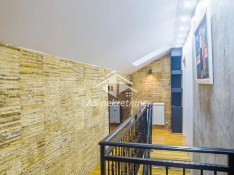 Rent, four bedroom apartment, 140m², Đeram Pijaca, Beograd - image 12