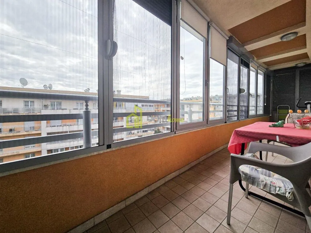 Izdavanje, dvosoban stan, 75m², City Kvart, Podgorica