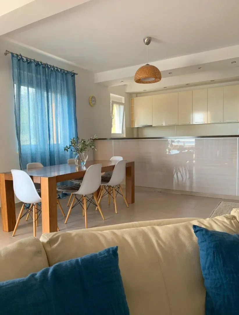 Sale, three bedroom apartment, 114m², Bečići, Budva