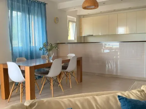 Prodaja, trosoban stan, 114m², Bečići, Budva - image 13