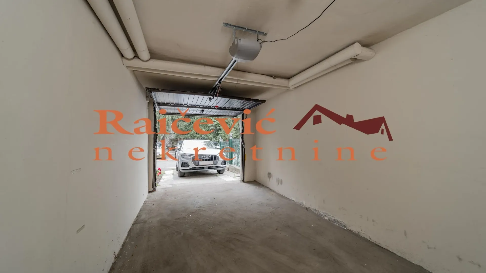 Rent, three bedroom apartment, 102m², Čukarica, Beograd
