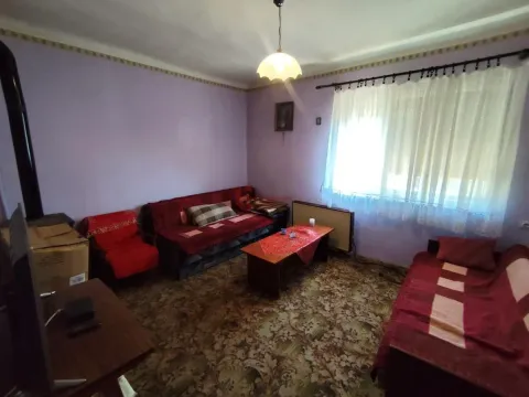 Prodaja, kuća, 112m², Mali Radanovac, Subotica - image 11