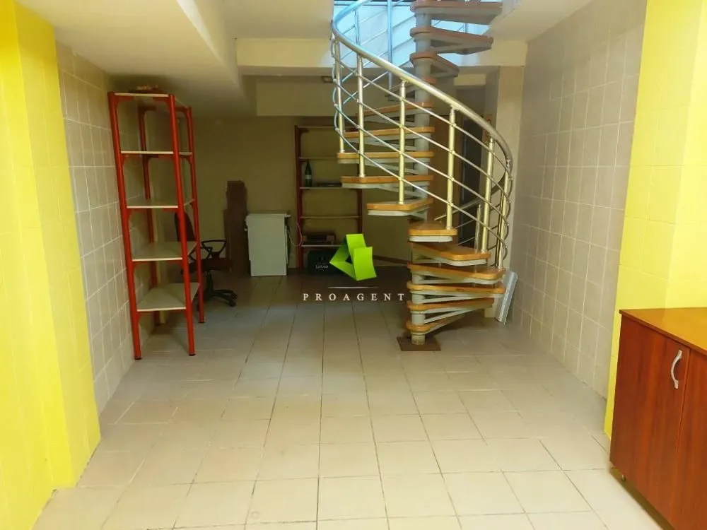 Sale, office space, 56m², Palilula, Niš
