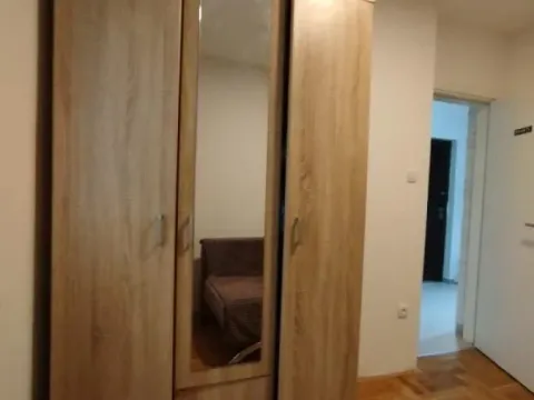 Rent, one bedroom apartment, 42m², Zemun Sve Podlokacije, Beograd - image 10