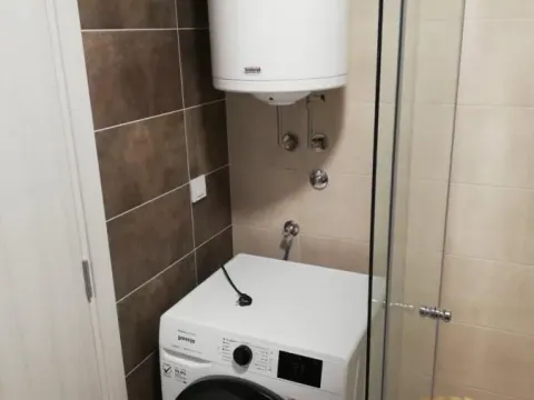 Izdavanje, dvosoban stan, 49m², Hala Pionir, Palilula Sve Podlokacije - image 12