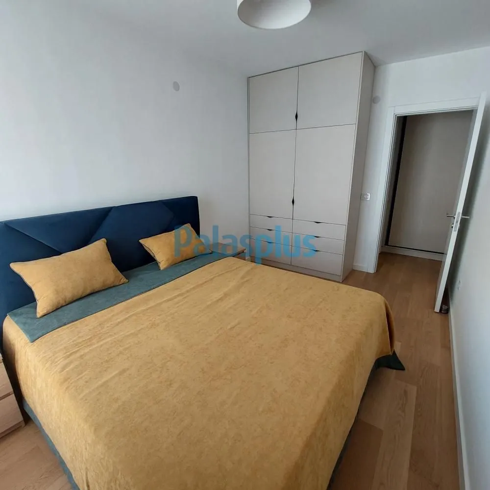 Rent, three bedroom apartment, 74m², Stari Grad, Beograd
