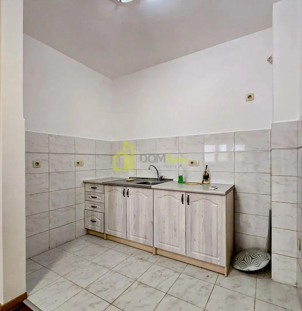 Prodaja, jednosoban stan, 50m², Pobrežje, Podgorica