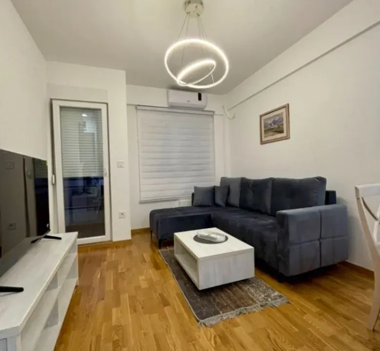 Izdavanje, jednosoban stan, 40m², Zabjelo, Podgorica