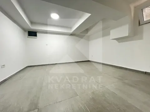 Rent, office space, 49m², Lepa Kata, Podgorica - image 5