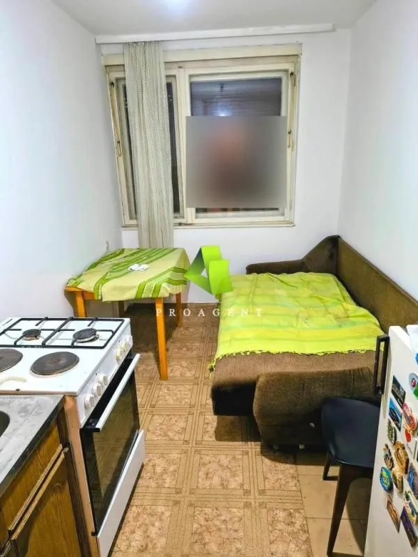 Prodaja, jednosoban stan, 35m², Staro groblje, Niš