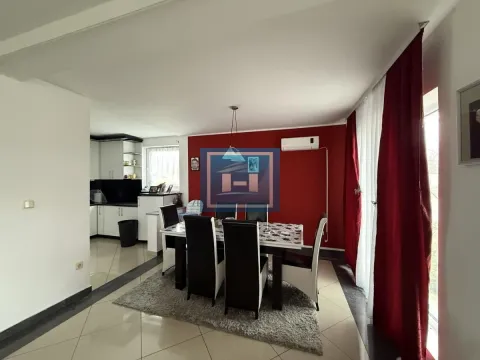 Prodaja, kuća, 260m², Lipar, Jagodina - image 8