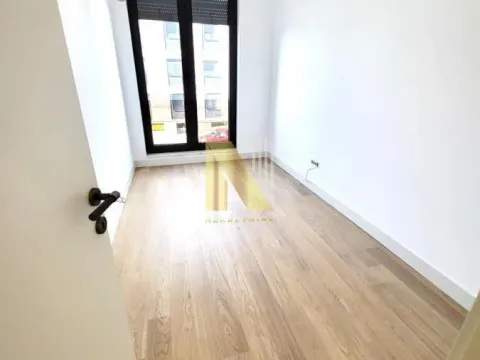 Izdavanje, poslovni prostor, 88m², Bulevar Evrope, Novi Sad Sve Podlokacije - image 7