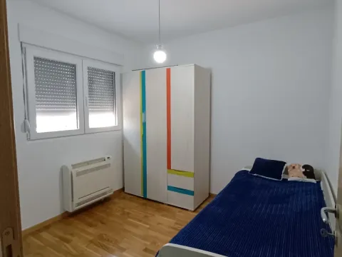 Sale, two bedroom apartment, 81m², Tivat, Crna Gora - image 11