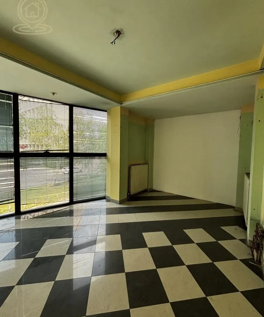 Rent, office space, 450m², Marger, Niš