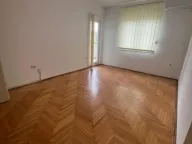 Izdavanje, dvosoban stan, 60m², Preko Morače, Podgorica - image 10