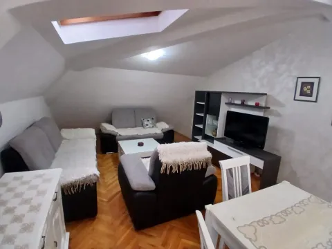 Prodaja, dvosoban stan, 63m², Ljubović, Podgorica - image 2