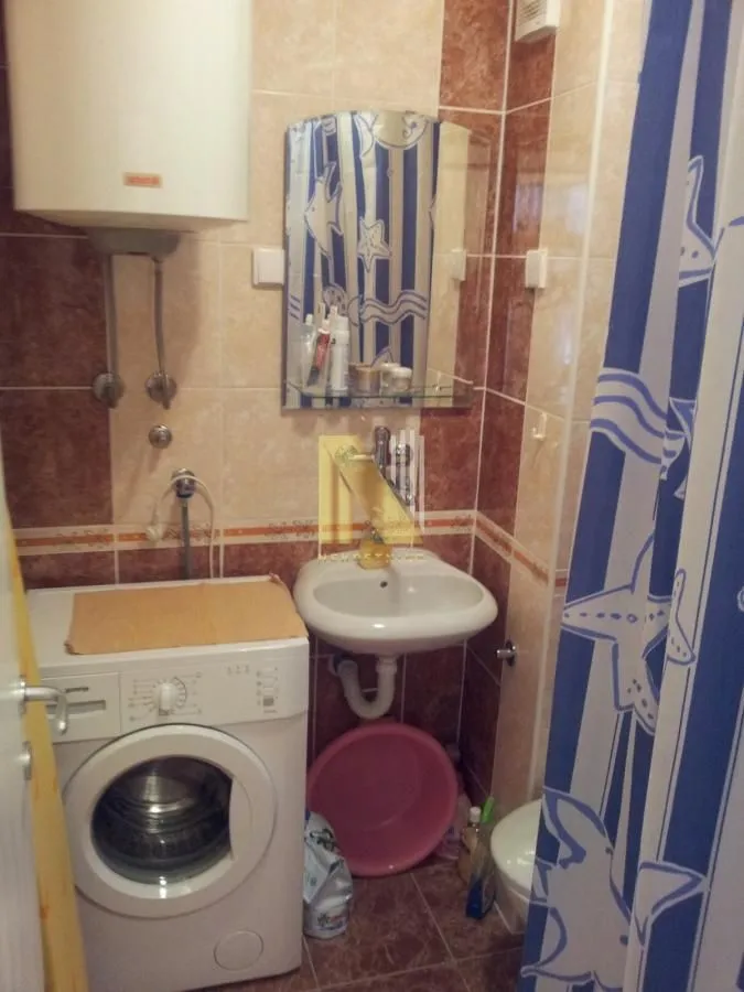 Izdavanje, jednosoban stan, 27m², Sajmište, Novi Sad