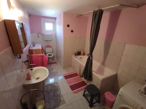 Sale, five bedroom apartment, 130m², Centar, Kraljevo - image 2