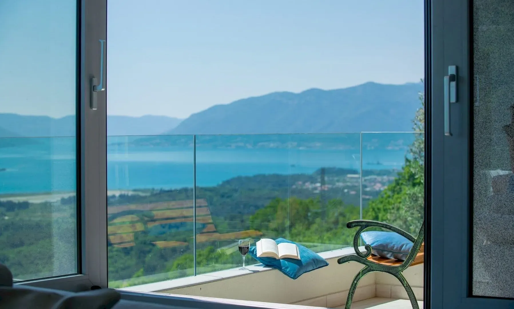 Prodaja, kuća, 310m², Kavač, Kotor