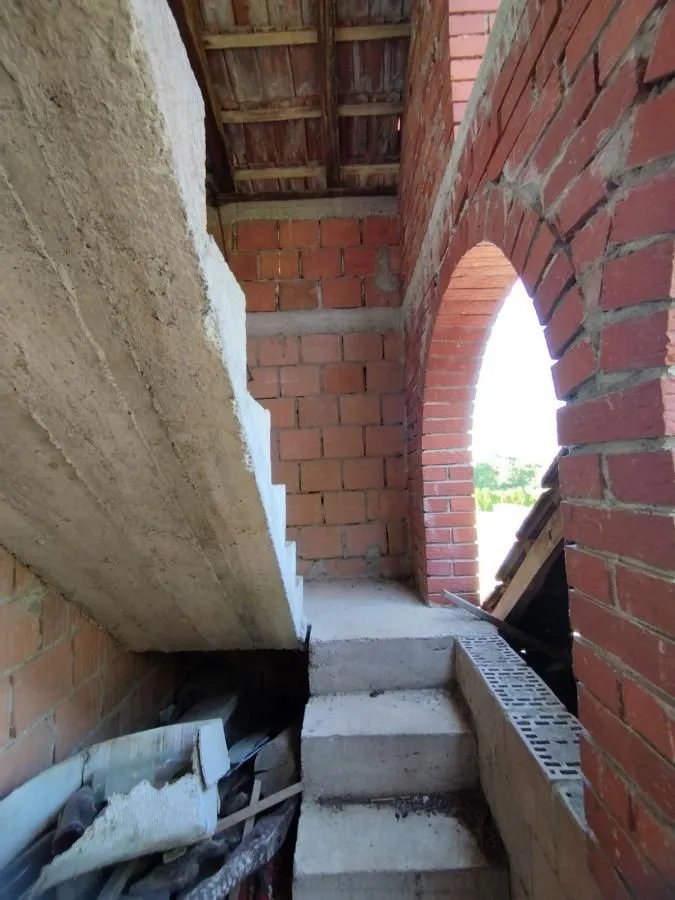 Prodaja, kuća, 200m², Trnava, Jagodina