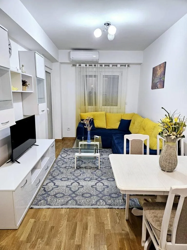 Izdavanje, jednosoban stan, 35m², Ljubović, Podgorica