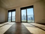 Izdavanje, trosoban stan, 115m², Preko Morače, Podgorica - image 11