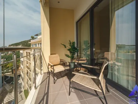 Rent, two bedroom apartment, 74m², Bečići, Budva - image 17