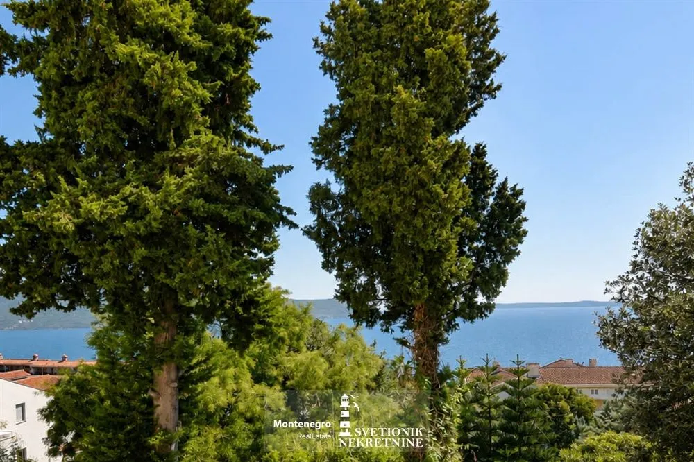 Sale, two bedroom apartment, 57m², Savina, Herceg Novi