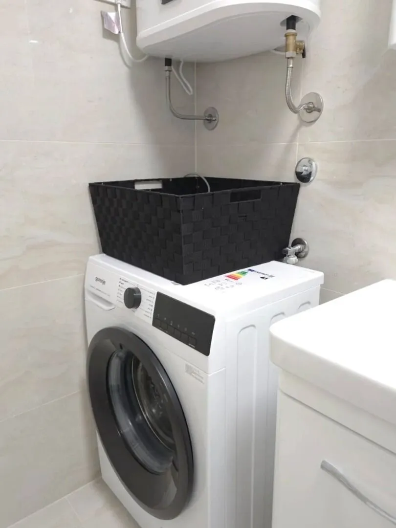 Rent, one bedroom apartment, 46m², Bečići, Budva