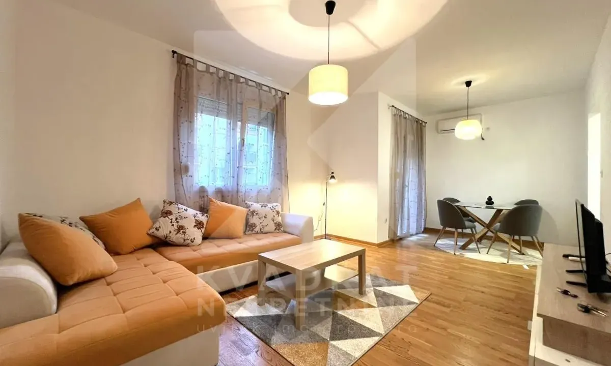 Rent, one bedroom apartment, 43m², Blok 6, Podgorica