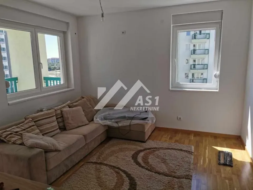 Izdavanje, trosoban stan, 68m², Jugovićevo, Novi Sad Sve Podlokacije