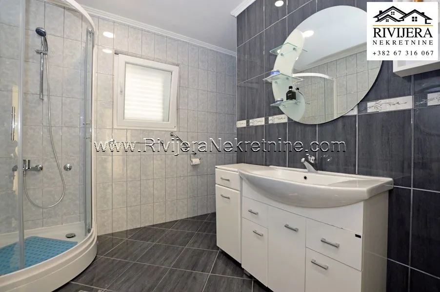 Prodaja, kuća, 171m², Centar, Herceg Novi