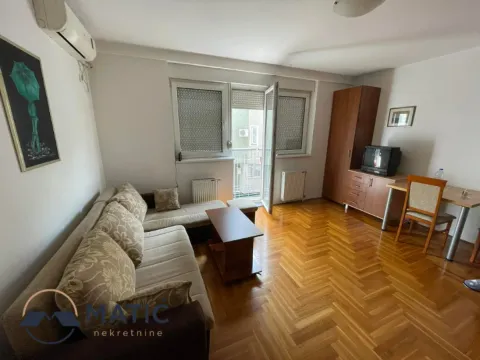 Sale, studio apartment, 27m², Bulevar Oslobodjenja, Novi Sad Sve Podlokacije - image 2