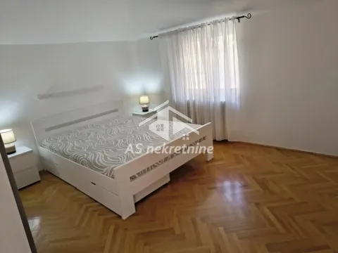 Izdavanje, stan, 100m², Savski Venac, Beograd - image 8
