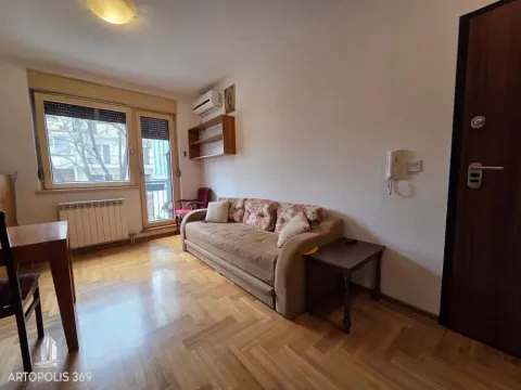 Izdavanje, jednosoban stan, 31m², Voždovac Sve Podlokacije, Beograd - image 6