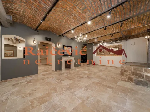 Sale, office space, 210m², Stari Grad, Beograd - image 3
